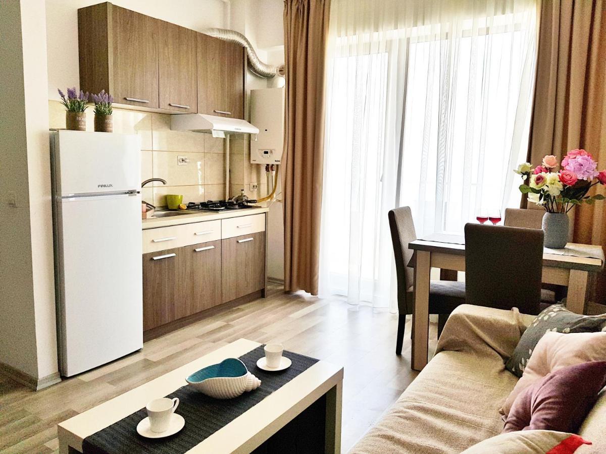 Lakeview Flats Summerland Мамая Екстериор снимка